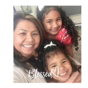 Meet your Posher, Somaly